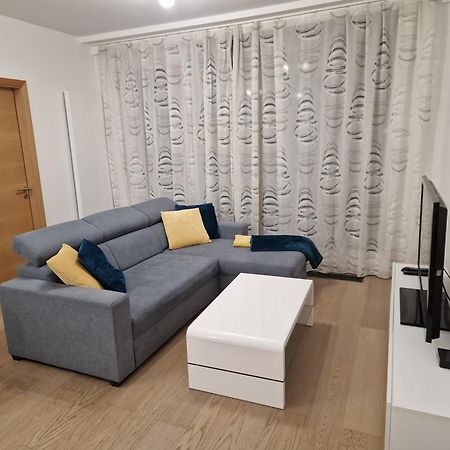 Stylish Panorama City Family Suite Bratislava Bagian luar foto