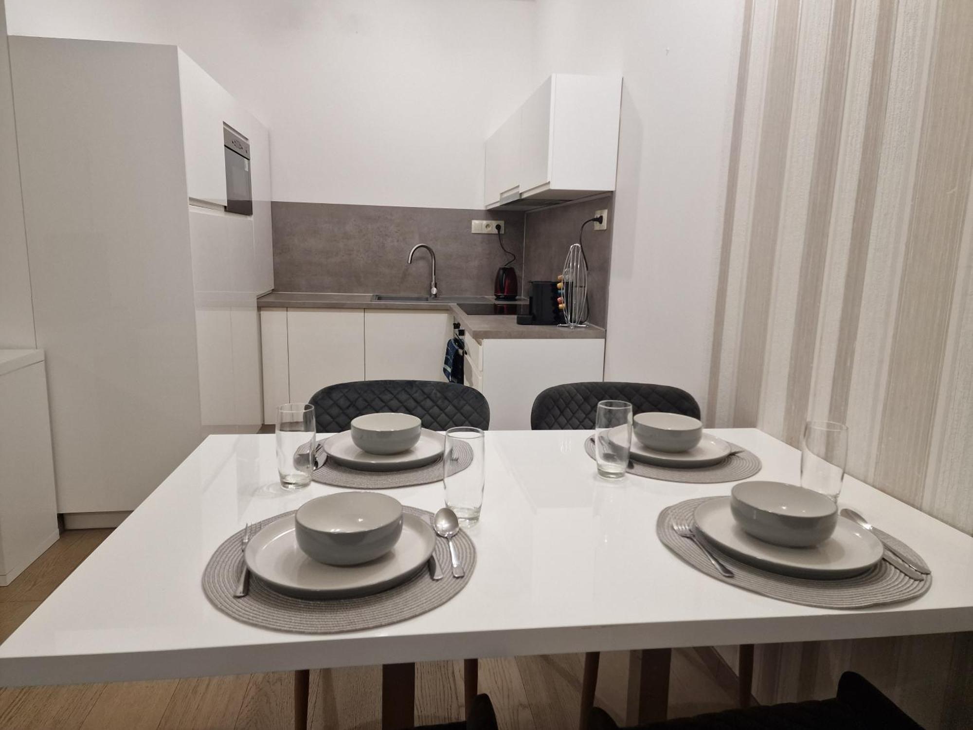 Stylish Panorama City Family Suite Bratislava Bagian luar foto