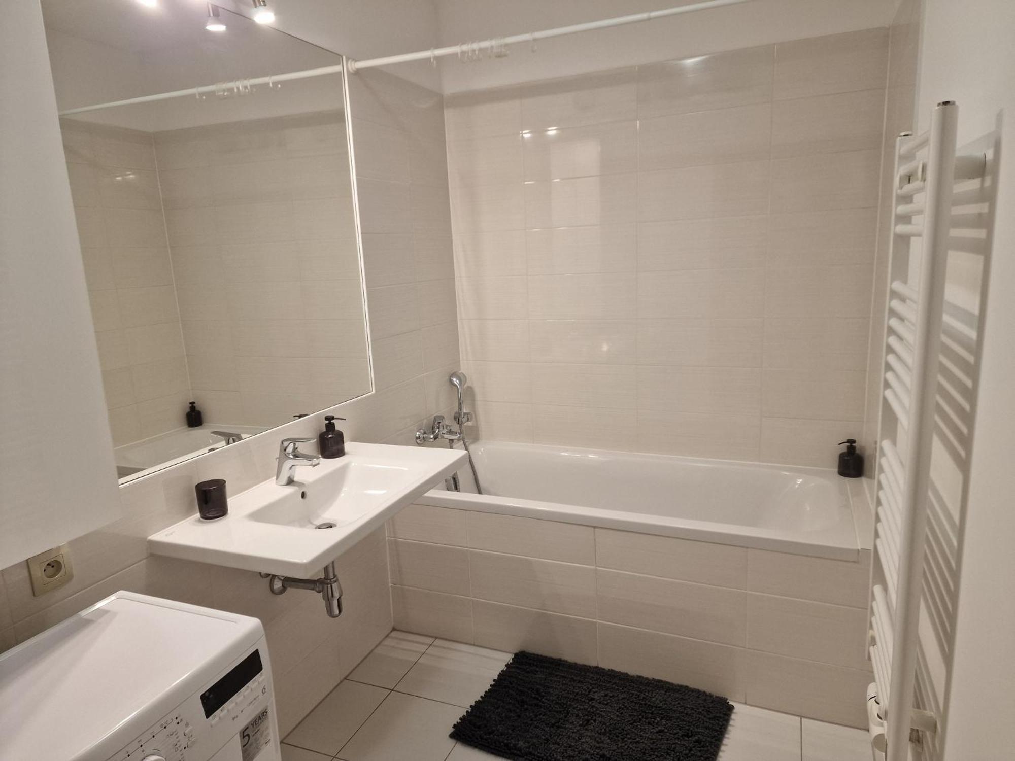 Stylish Panorama City Family Suite Bratislava Bagian luar foto