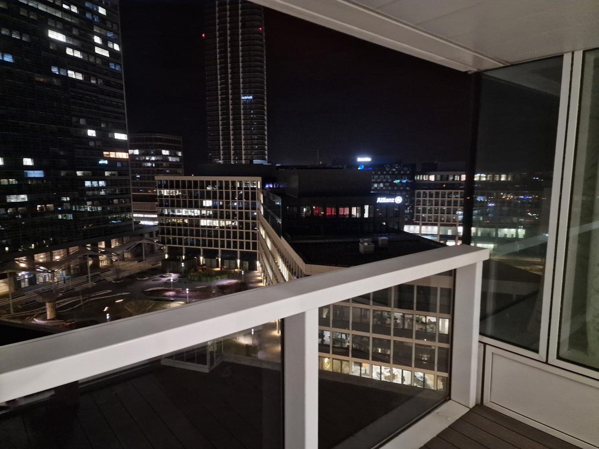Stylish Panorama City Family Suite Bratislava Bagian luar foto